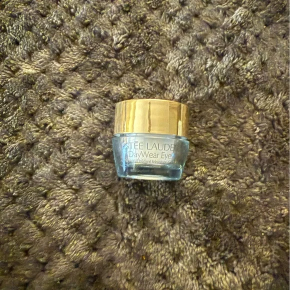 Estée Lauder skincare bundle - Picture 7 of 7